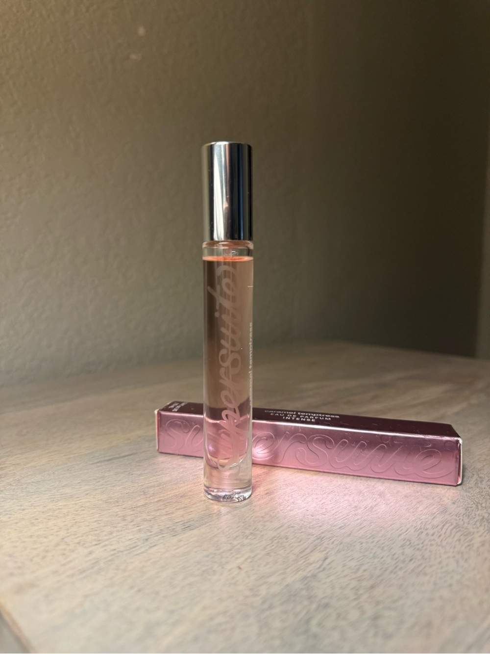 Scented Roller Perfume Oil - Pink